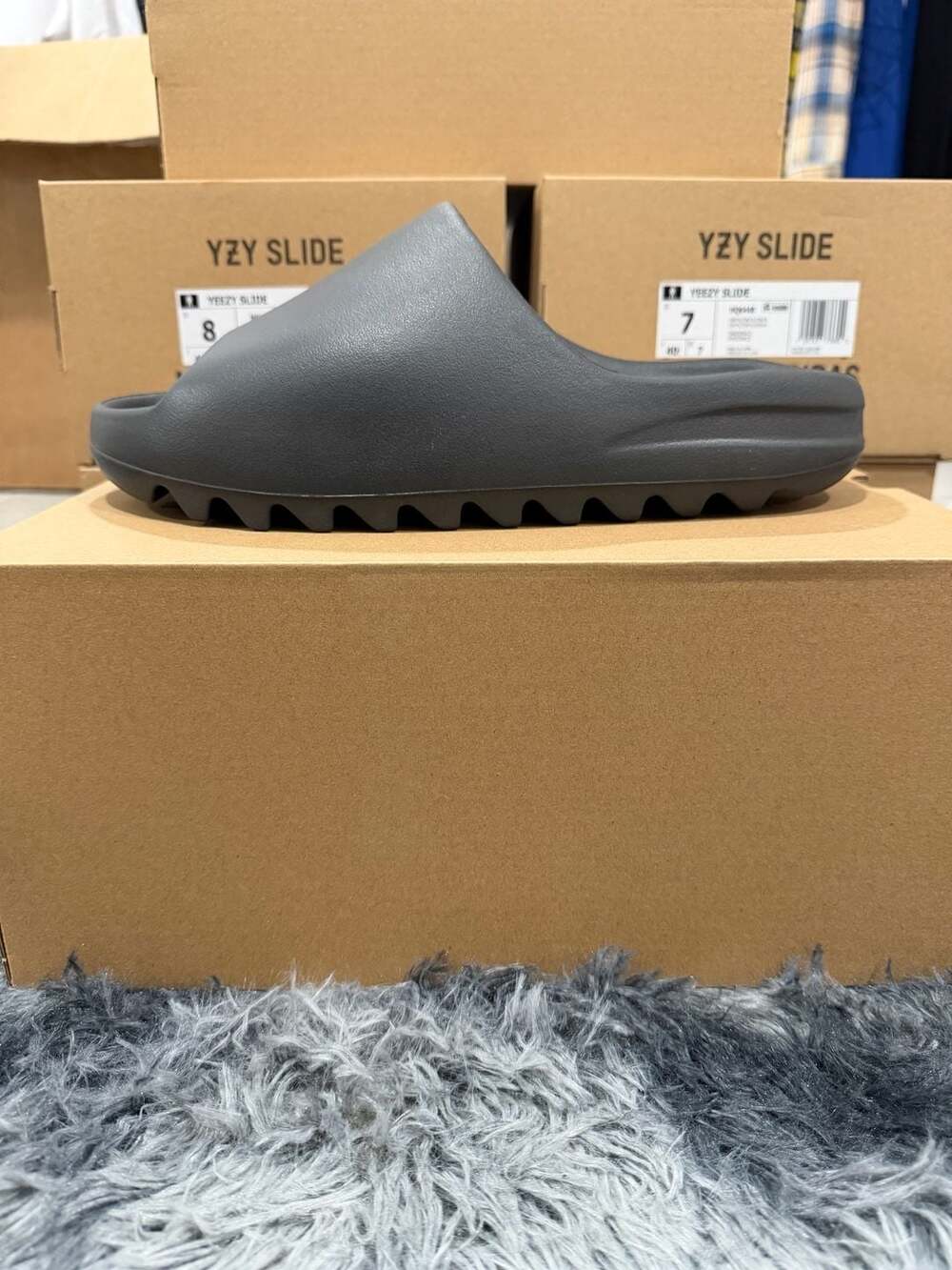 Adidas Yeezy Slide Onyx Size 11